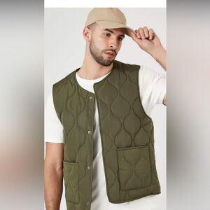 green vest
